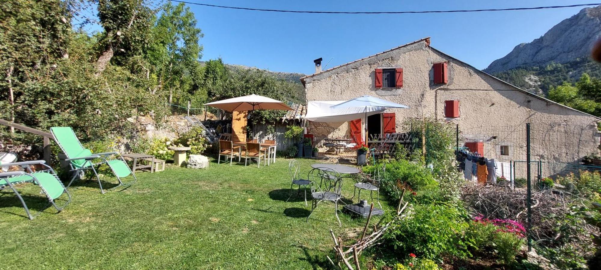 La Fischaumiere Bed & Breakfast Soleilhas Eksteriør bilde